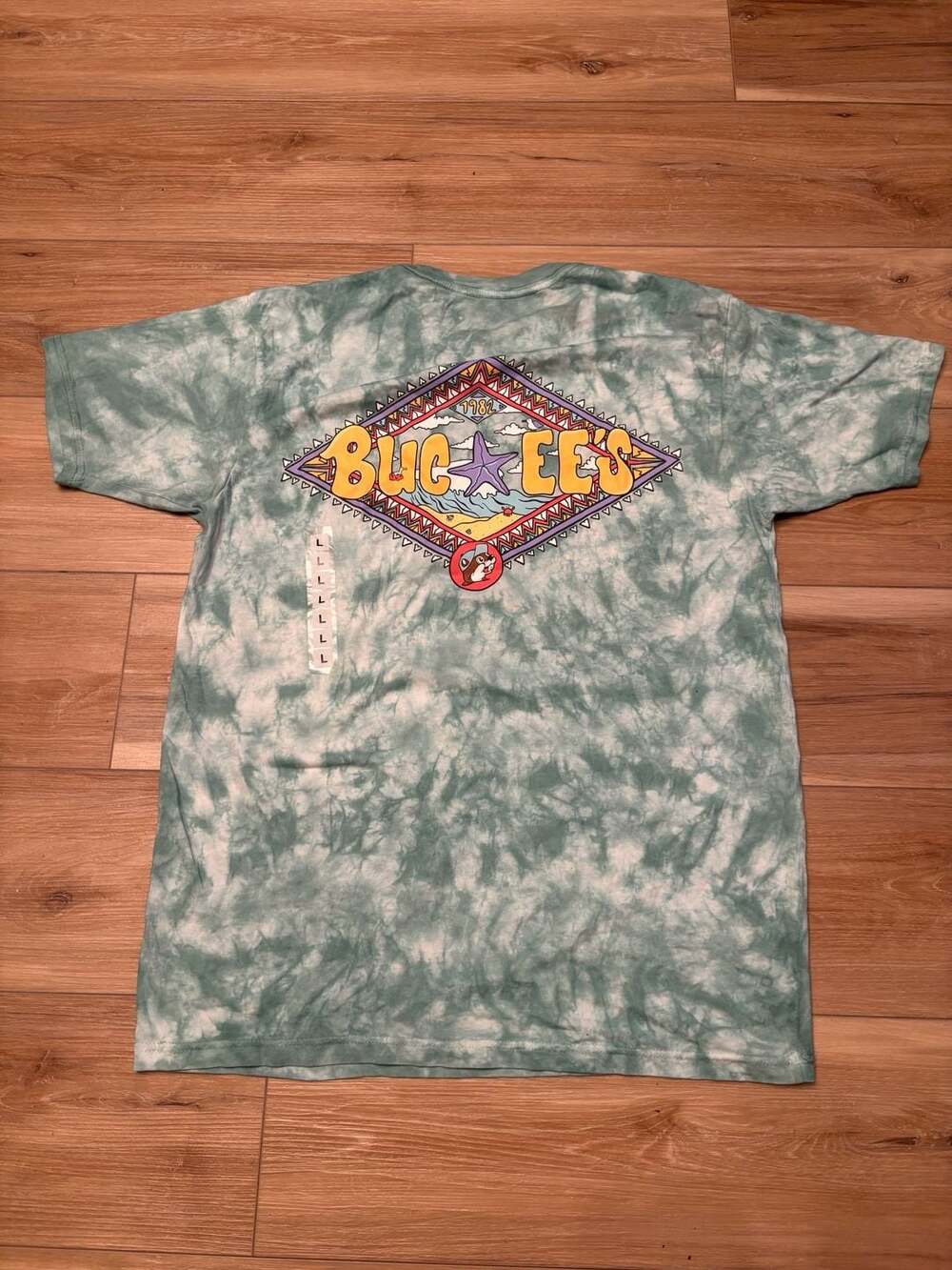 Buc-ee's 1982 Beach Graphic Tie-Dye T-Shirt